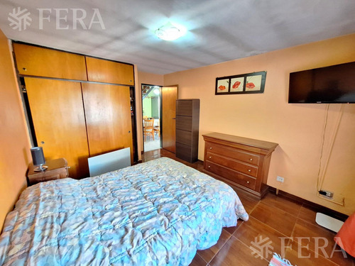 Venta Ph De 3 Ambientes Con Cochera Y Terraza En Sarandí