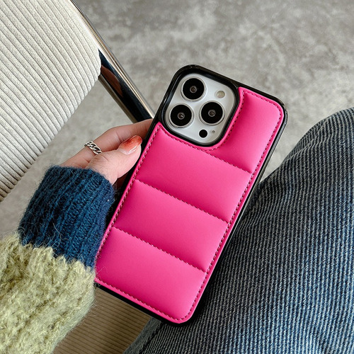 Funda De Teléfono Con Chamarra De Plumón De Moda Para iPhone