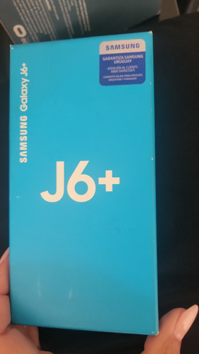 Celular Samsung Galaxy J6 +