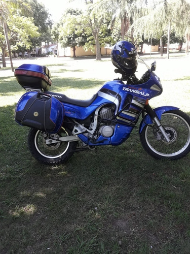 Honda Transalp 600