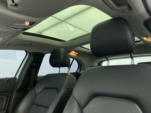 Mercedes-Benz Clase GLA 1.6 Urban