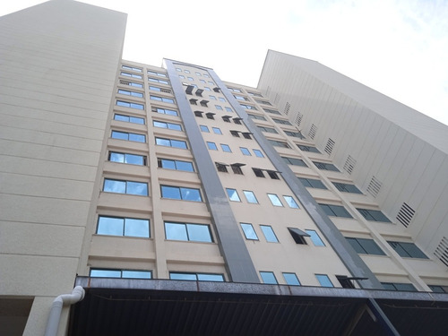 Imagen 1 de 11 de Apartamento En Venta Res. Jade. Av. Bolívar. Maracay