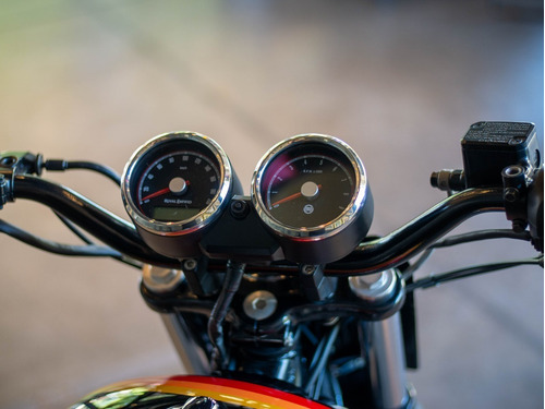 Imagen 6 de 25 de Royal Enfield Interceptor Flat Track Customizada