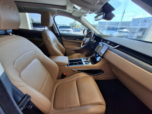 Jaguar F Pace 2023