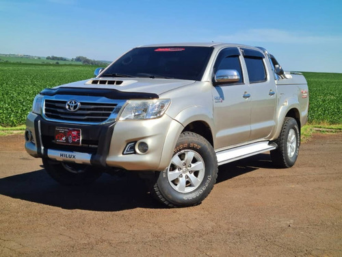 Imagen 1 de 10 de Toyota Hilux 4x4 Aut