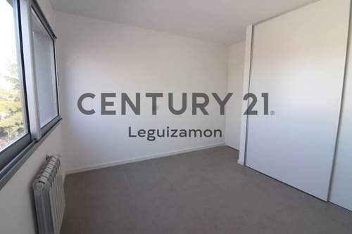 Imagen 16 de 25 de Departamento De 3 Ambientes Con Cocheras En Venta - Beccar