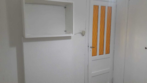 Dos Ambientes Totalmente Acondicionado; En Inmejorable Zona!
