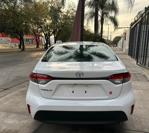 Toyota Corolla 1.8 Base Cvt