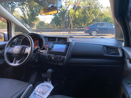 Imagem 7 de 9 de Honda Fit 1.5 Lx Cvt (flex) 2015