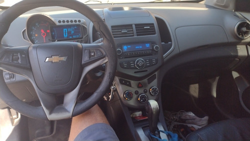 Imagem 3 de 7 de Chevrolet Sonic 2012 1.6 16v Ltz Aut. 4p