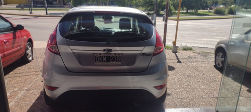 Ford Fiesta 1.6 Max One Ambiente Plus 98cv