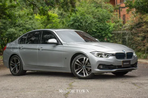 BMW Serie 3 2.0 330e F30 Lci Iperformance