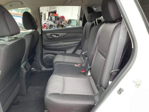 Imagen 7 de 10 de Nissan X-trail 2019 2.5 Sense 3 Row Cvt