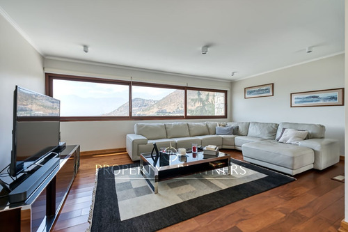 Gran Casa Con Vista Al Valle De Los Trapenses
