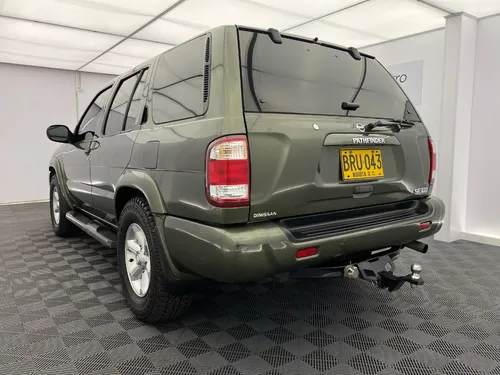 Nissan Pathfinder 3.5 R50 Superlux