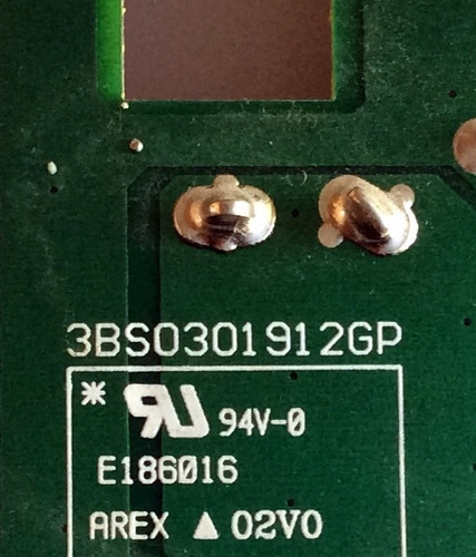 Fuente Vizio 0500-0505-1130 / Fsp212-4f01 / 050005051130 (Usado)