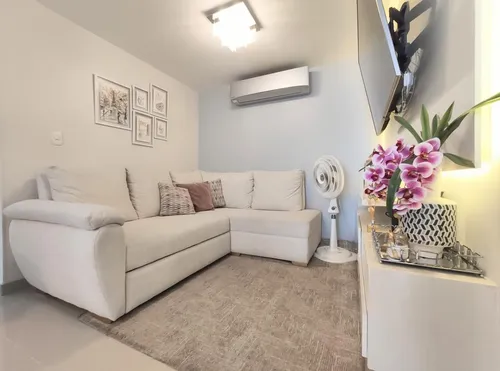 Apartamento En Venta En La Floresta. Cod V26080