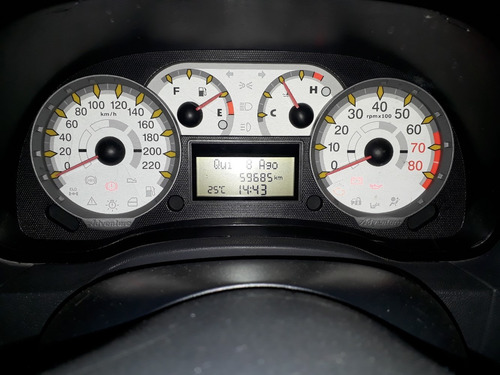 Strada Adverture Ce - 2010/11