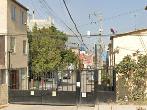 Casa En Venta, Col. Ehecatl, Paseos De Ecatepec, Edomex Lr17