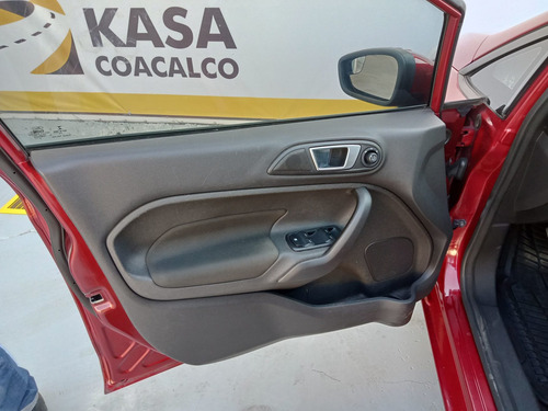 Imagen 9 de 15 de Ford Fiesta 2016 1.6 Se Mt