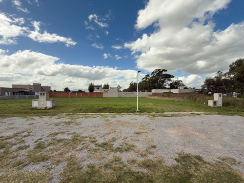 Venta De Lote Zona La Rural Tandil.