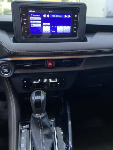 Toyota Yaris E 2023
