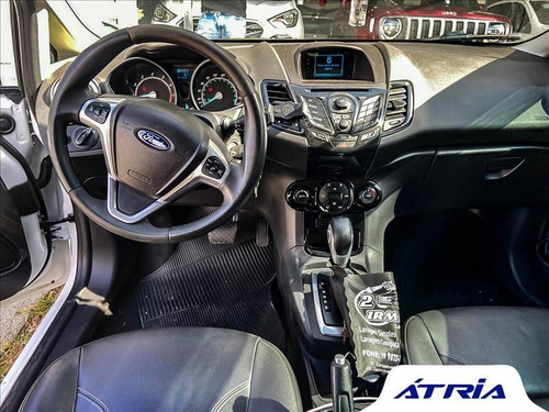 Imagem 10 de 14 de Ford Fiesta 1.6 Titanium Hatch 16v