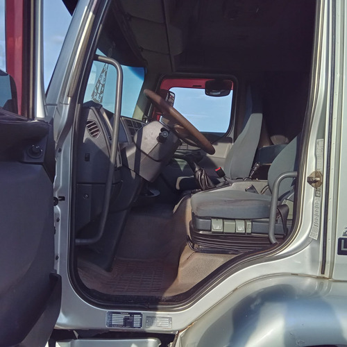 Volvo Vm270 Bitruck 8x2 Caçamba Basculante 13/13