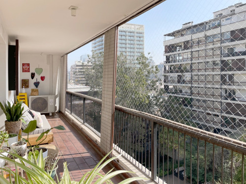 Espectacular Ubicación, Vista Y Terraza - Remodelado