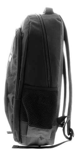 Mochila Para Laptop Xtech Xtb-210 Hasta 15.6'' Negro