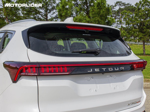 Imagen 20 de 25 de Jetour X70 Plus 1.5t At Extra Full | Permuta / Financia