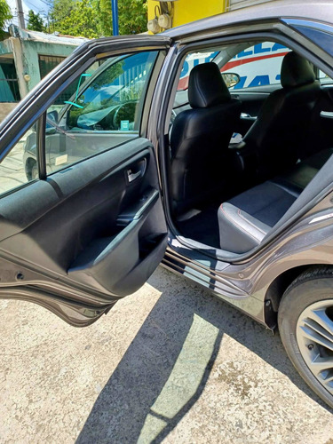 Imagen 11 de 15 de Toyota Camry Se