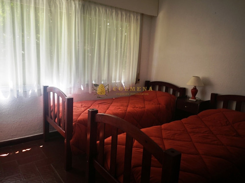 Apartamento En Venta Punta Del Este, Aidy Grill, Con Muy Lindo Entorno, Terraza Y Cochera, 2 Dormitorios, Bajas Expensas- Ref: 4216