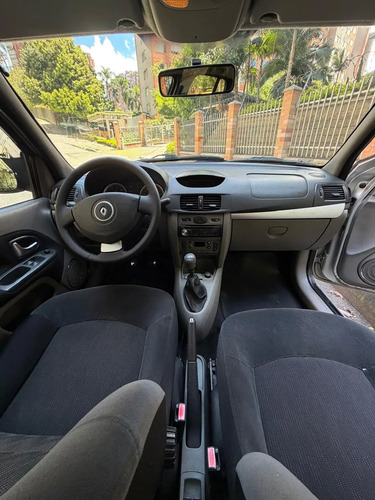 Renault Symbol Ii Luxe 2011 1.6
