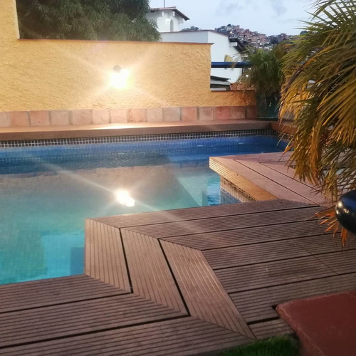 Imagen 6 de 10 de Deck Para Exteriores