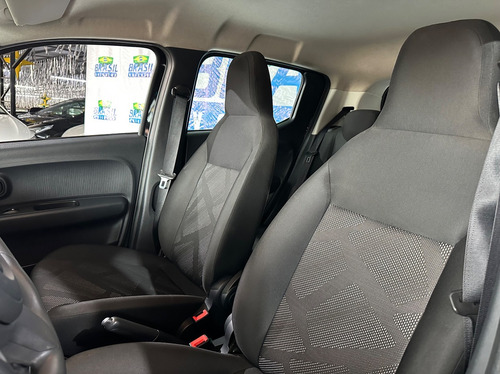 Fiat Mobi 1.0 8V EVO LIKE.