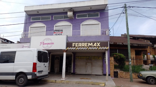 Venta Dos Locales + Salón De Fiestas Isidro Casanova 