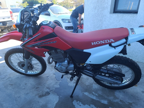 Honda Tornado250
