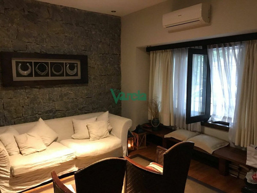 Imagen 6 de 13 de Venta Casa Pocitos, 4 Dorm, 5 Baños, Gge Y Fondo - Montevideo Pocitos