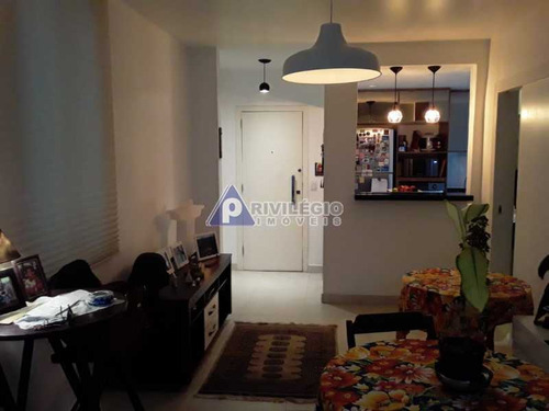 Apartamento À Venda, 2 Quartos, 1 Suíte, Leme - Rio De Janeiro/rj - 22517