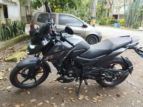 Moto Casi Nueva Comprada En Febrero 2025