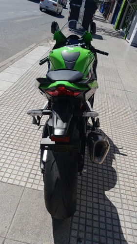 Imagen 3 de 17 de Kawsaki Zx 10 R 2022 Krt 900 Km Patentada Performance Bikes