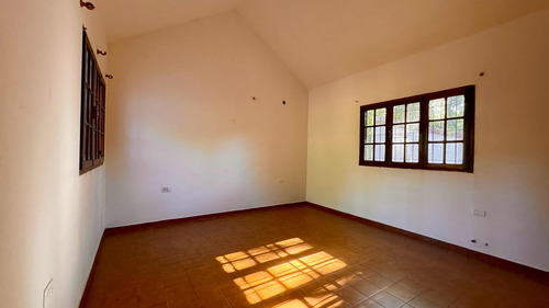 Casa En El Centro De Villa General Belgrano
