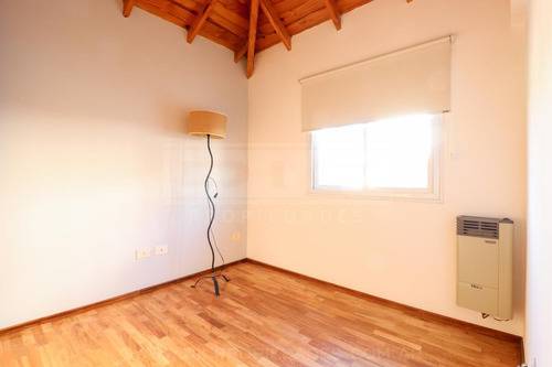Imagen 10 de 20 de Duplex 4 Ambientes Venta - Florida Oeste
