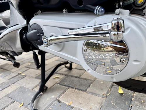 Impecable Motoneta Vespa Napoli 2022 3vtech 150 Cc Abs