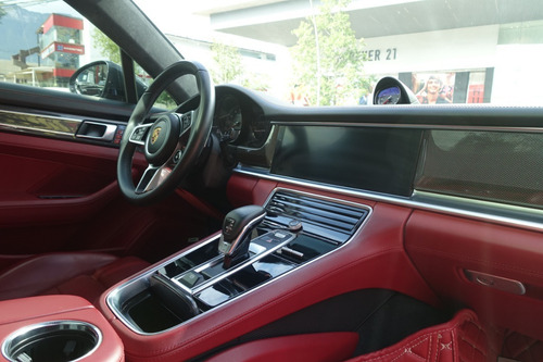 Imagen 5 de 13 de Porsche Panamera Turbo 2018