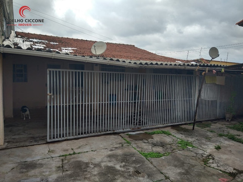 Imagem 1 de 8 de Terreno Com Casas Antigas - V-4549