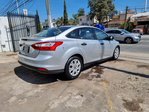 Imagen 5 de 14 de Ford Focus