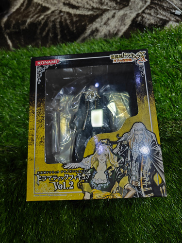 Figura Castlevania Alucard (Usado)