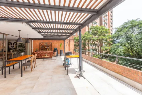 Apartamento En Venta En Los Naranjos. Cod V15721